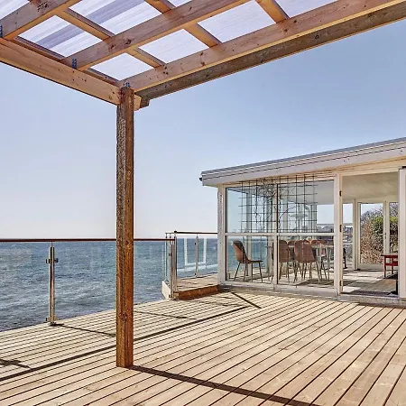 Three-bedroom In Gorlev 7 *