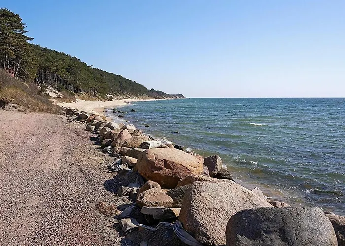 Seaside Escape With Views - By Traum Rønne