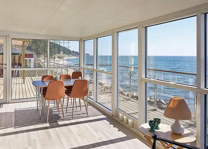 Seaside Escape With Views - By Traum * Rønne
